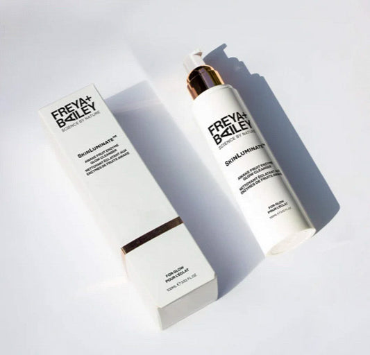 Awake Fruite Enzyme Glow Cleanser